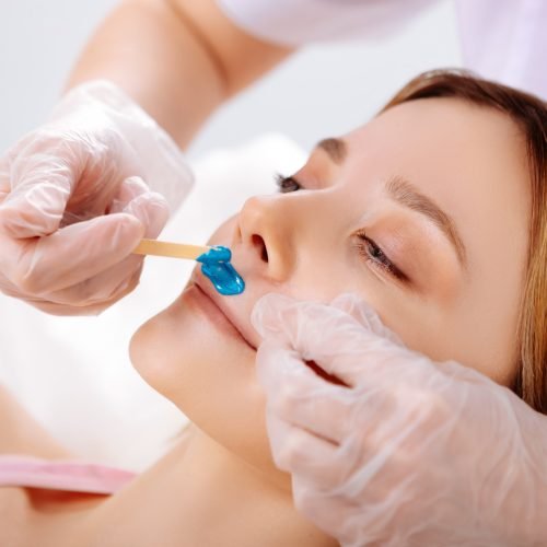 stock-image-woman-getting-waxed